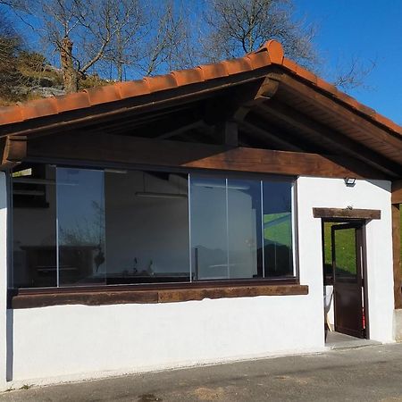 Saskarate Asteasu Exterior foto